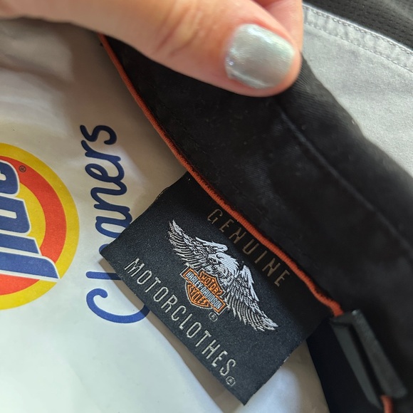 Harley-Davidson Men's Black, Gray, and Red Casual Shirt - Picture 4 of 5